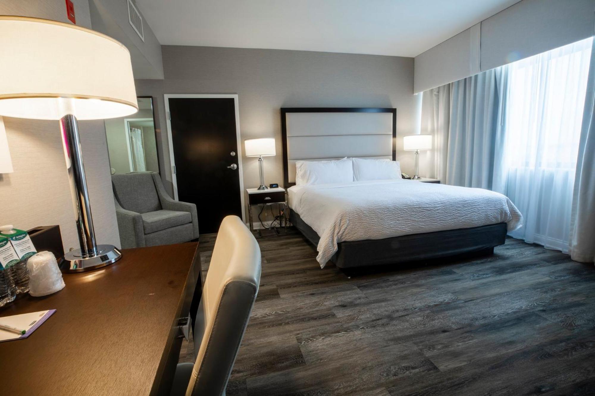 Gurneyville Holiday Inn Wilmington By Ihg מראה חיצוני תמונה